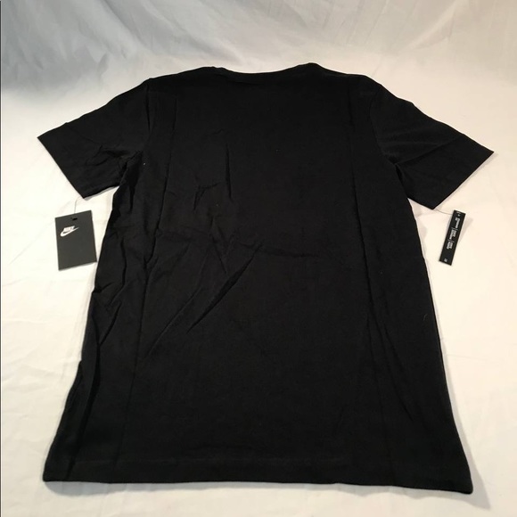 NWT Men’s Nike Swoosh Logo Graphic SS T-Shirt Size Small - Picture 5 of 6